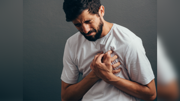 What are the heart attack signs one should be careful of?