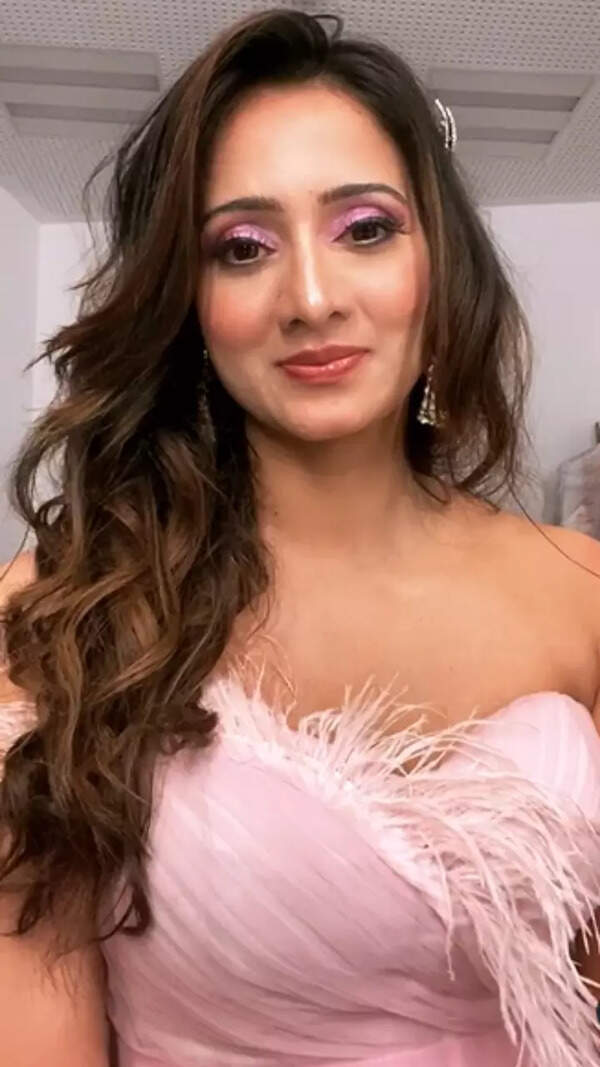 Harshika Poonacha Photos