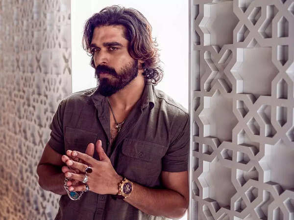 Shiyas Kareem Wallpapers
