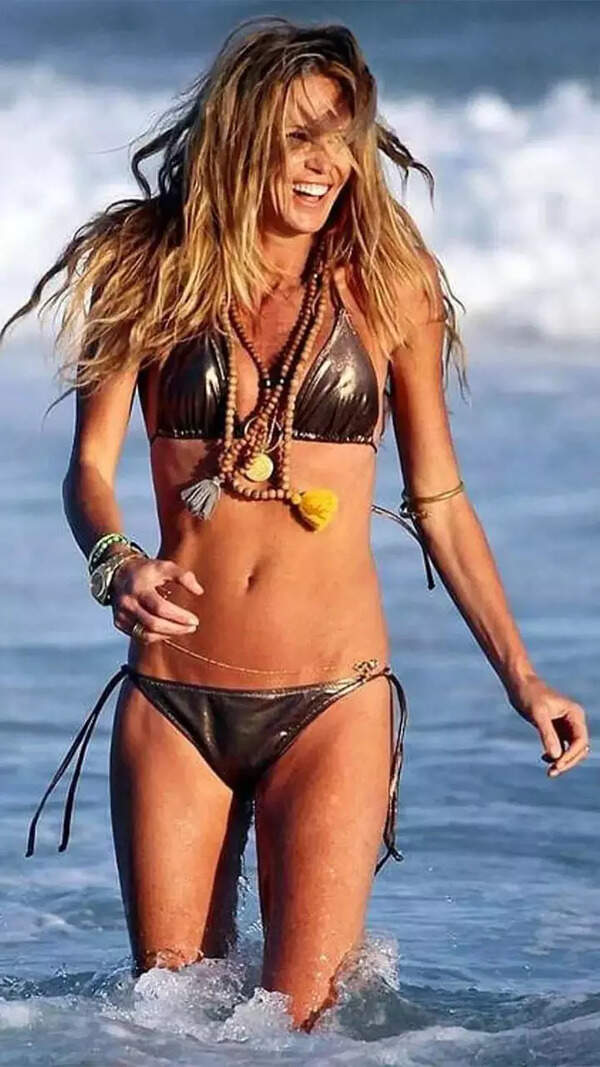 Elle Macpherson Stills