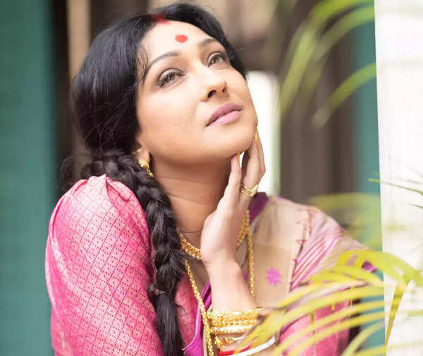 Rituparna Sengupta Pictures