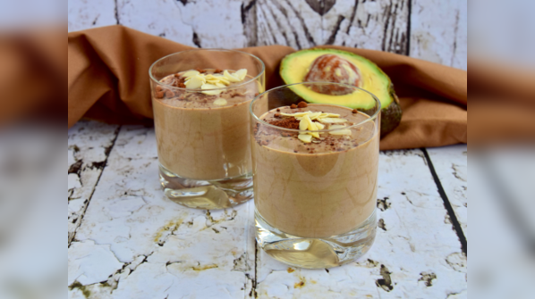 Avocado and peanut butter smoothie