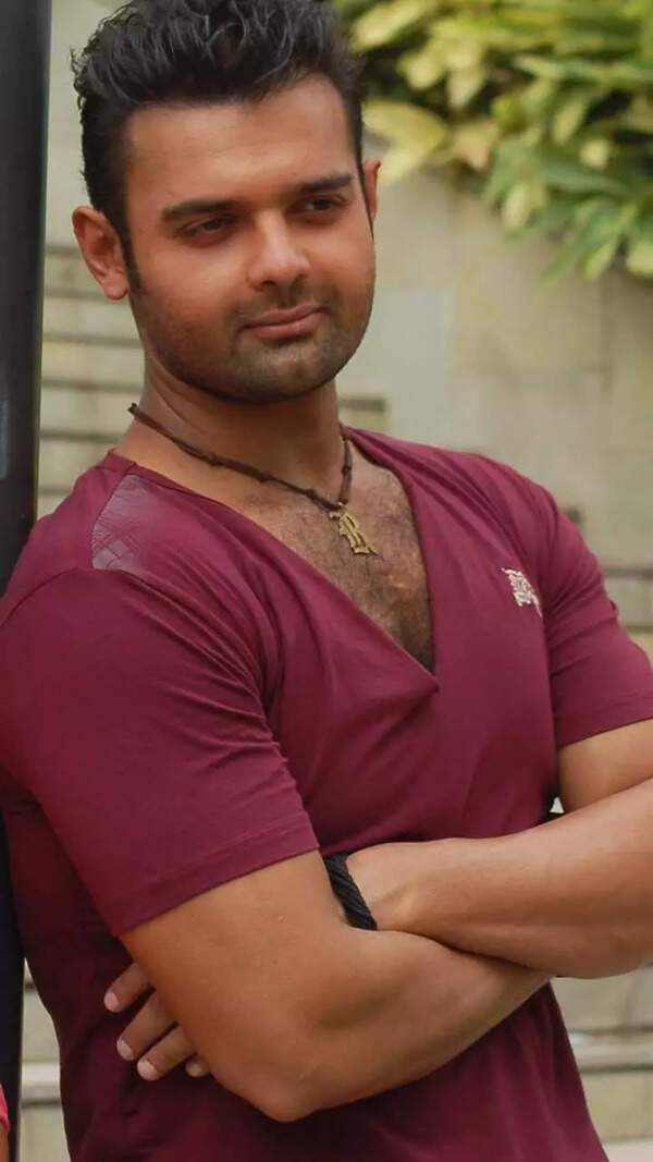 Mimoh Chakraborty Photos
