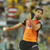 <i class="tbold">bhuvneshwar kumar</i>