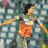 <i class="tbold">ishant sharma</i>