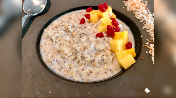 Coconut mango oatmeal