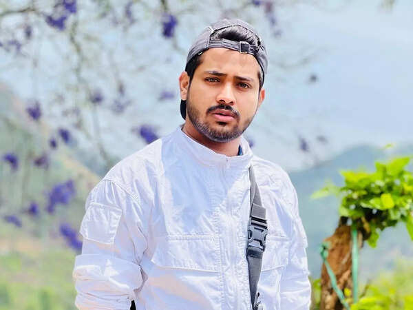 Junaiz VP Stills