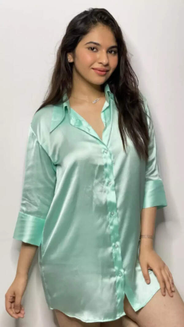 Simran Natekar Photos