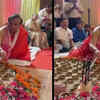 Article image for: Assam: CM Himanta Sarma performs ‘Sandhi Puja’ on Maha <i class="tbold">ashtami</i> in Guwahati