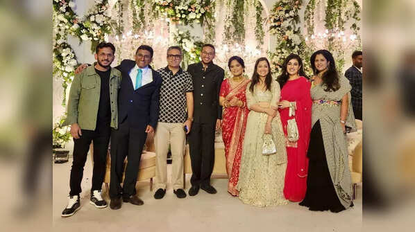Aman and Ashneer meet at a wedding