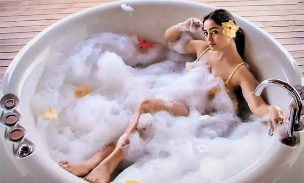 Tridha Choudhury Photos