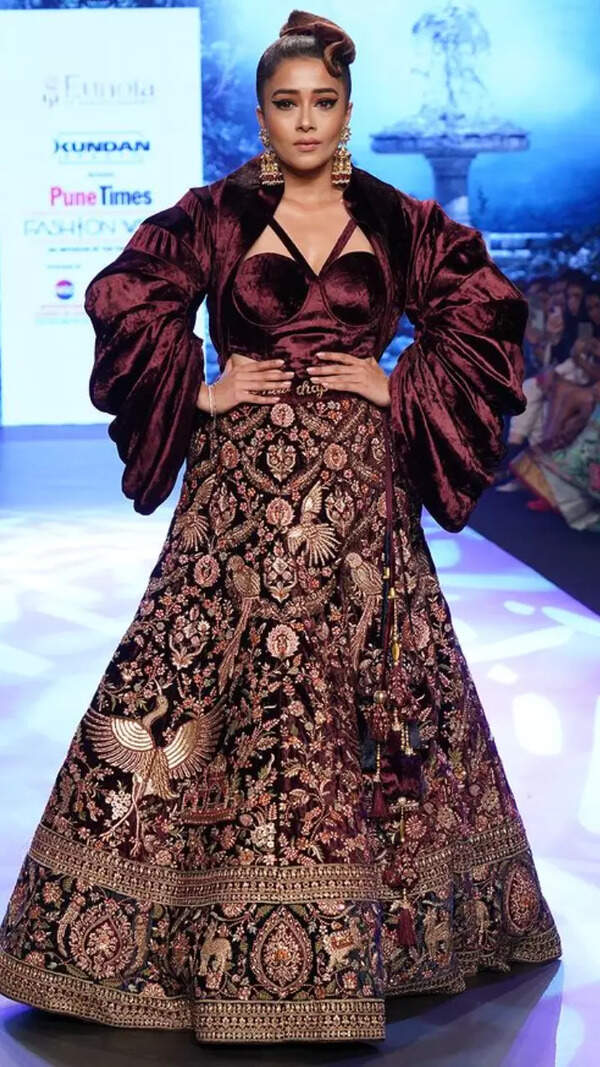 Tina Datta Images