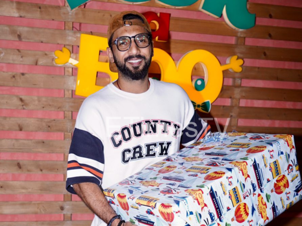 Punit Pathak Photos