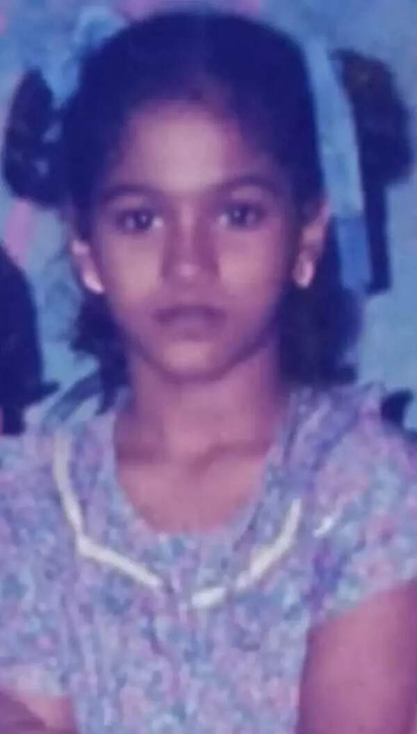 Vanita Kharat Pictures