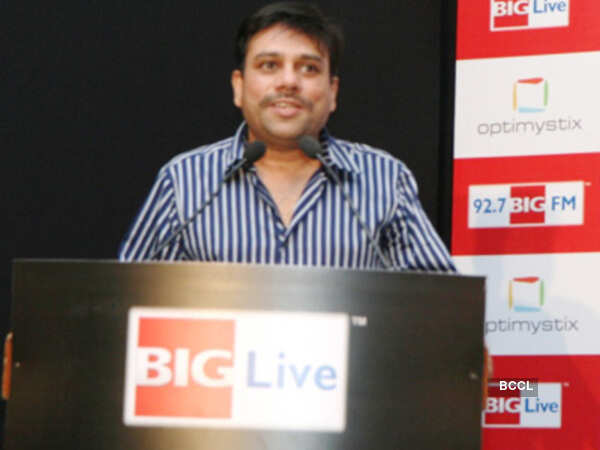 Vipul D. Shah Images