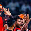 <i class="tbold">bhuvneshwar kumar</i>