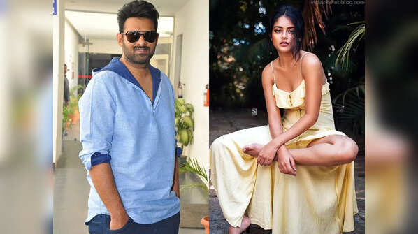 <strong>Prabhas and Riddhi Kumar's leaked pic</strong>