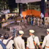 Article image for: Prayagraj CP briefs on <i class="tbold">Atiq Ahmed</i>’s shootout; says ‘shooters were disguised as reporters’