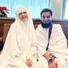 Article image for: Actress goes to perform <i class="tbold">umrah</i> with husband, calls it very special