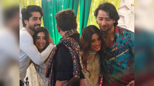 Harshad and Shaheer greet Shivangi Joshi