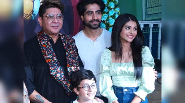 Harshad and Pranali pose with Rajan Shahi
