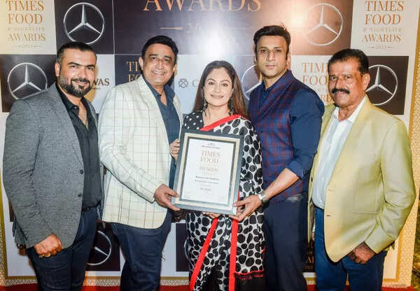 Ayesha Jhulka