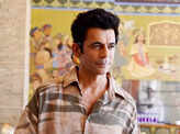 Sunil Grover promotes his series United Kacche in style