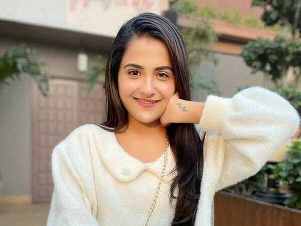 Debattama Saha Images