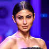 Mouni's hair and makeup