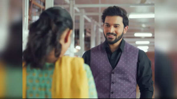 Lead in Mann Dhaga Dhaga