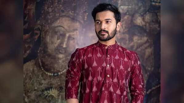 Born and brought up in Nashik