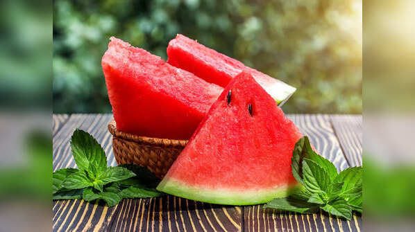 Guide to buy the sweetest watermelon