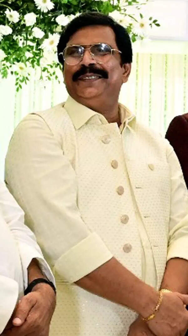 Anand Mohan Photos