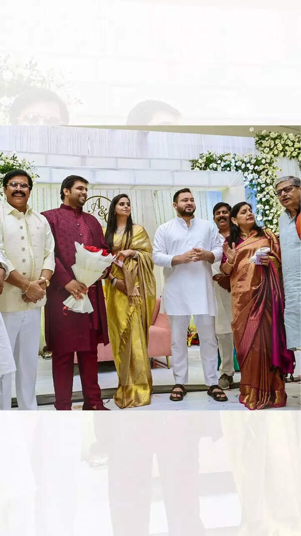 Anand Mohan Photos