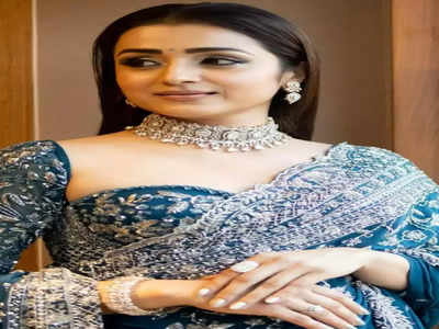 Trisha's best saree looks, Ponniyin Selvan star Trisha nails
