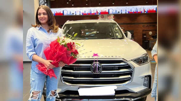 Himanshi Khurana’s addition to her car family