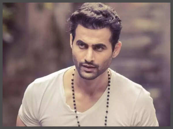 Freddy Daruwala Photos