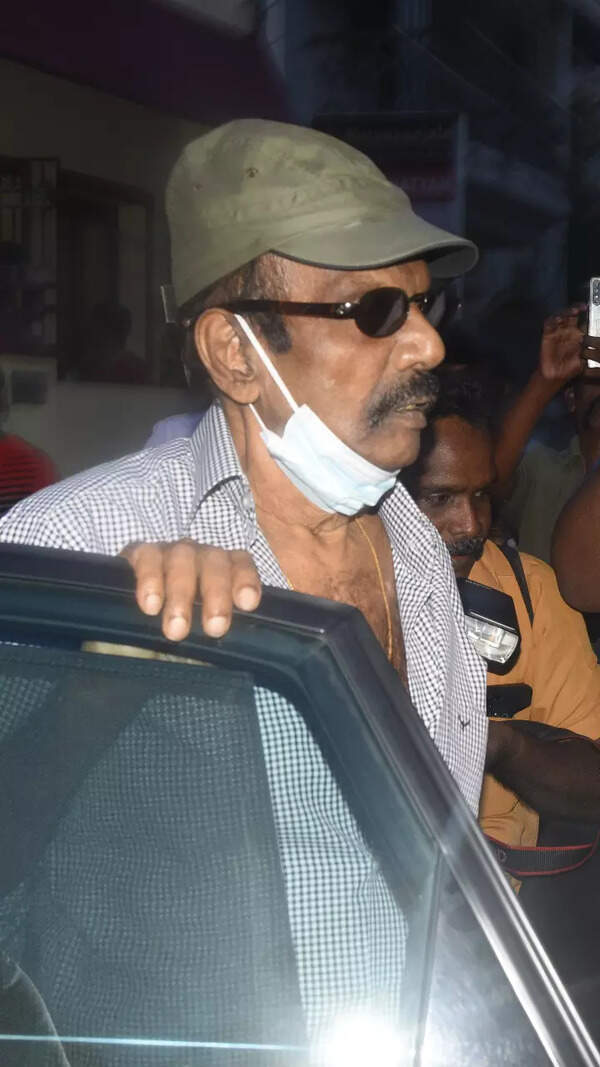 Goundamani Images