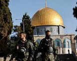 Israeli police raid Jerusalem holy site