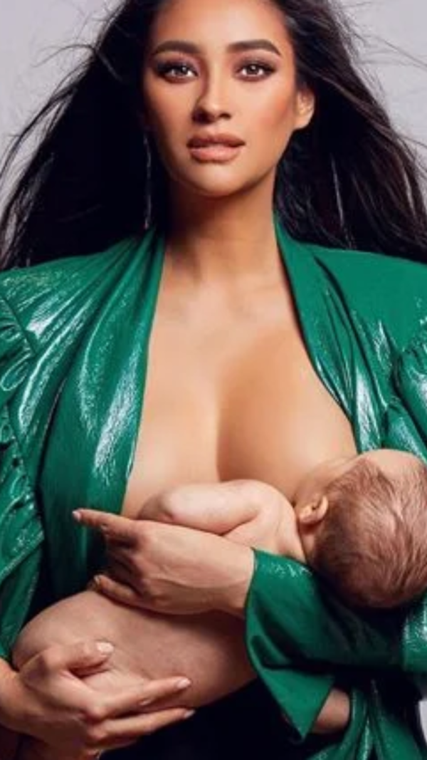 Shay Mitchell Images