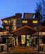 Top 5 mid-range hotels in Srinagar