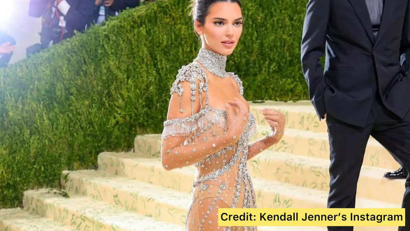 These pictures of Kendall Jenner will make you go to the gym to get that beach body, check them out!