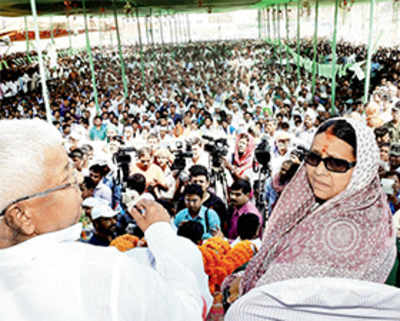 Lalu barred from contesting polls, Rabri fights from hubby’s bastion