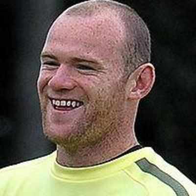 We don't want Rooney, say teammates