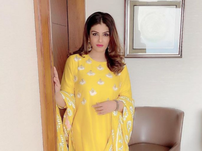 Raveena Tandon talks about 'mean girl gang' of Bollywood; says 'old wounds revisited'