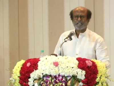 Rajinikanth dreams of 'revolution'; wishes to usher in 'alternative politics' in the state with youths as backbone