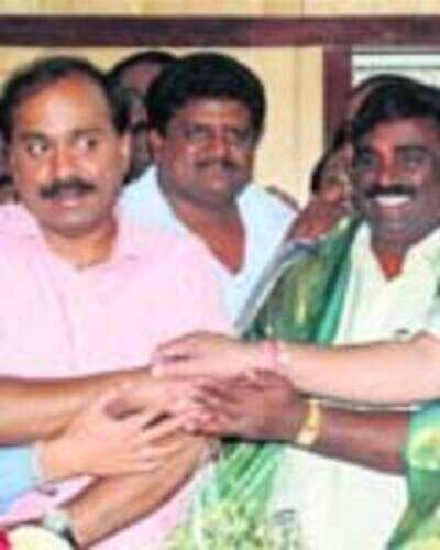 Reddys win udder battle