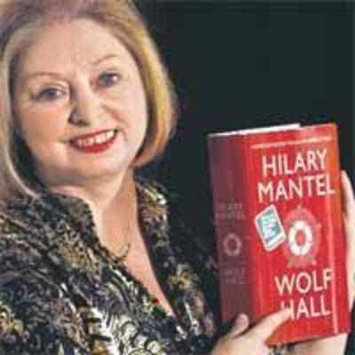 Hilary Mantel wins Booker for gripping 16th century tale