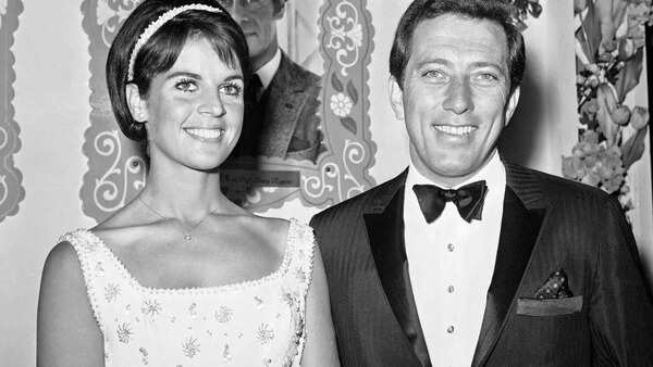 Claudine Longet, singer and actor at center of a notorious manslaughter trial, dies at 84