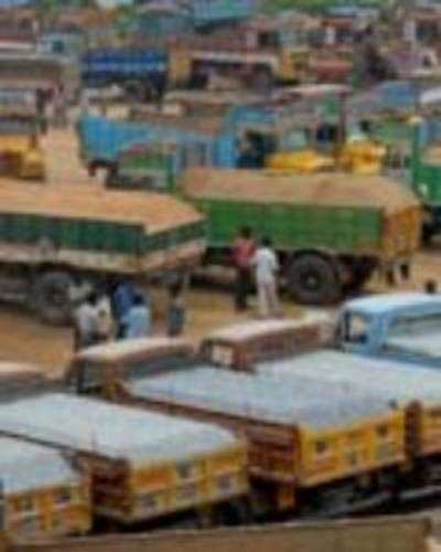 Talks fail; truckers to continue stir